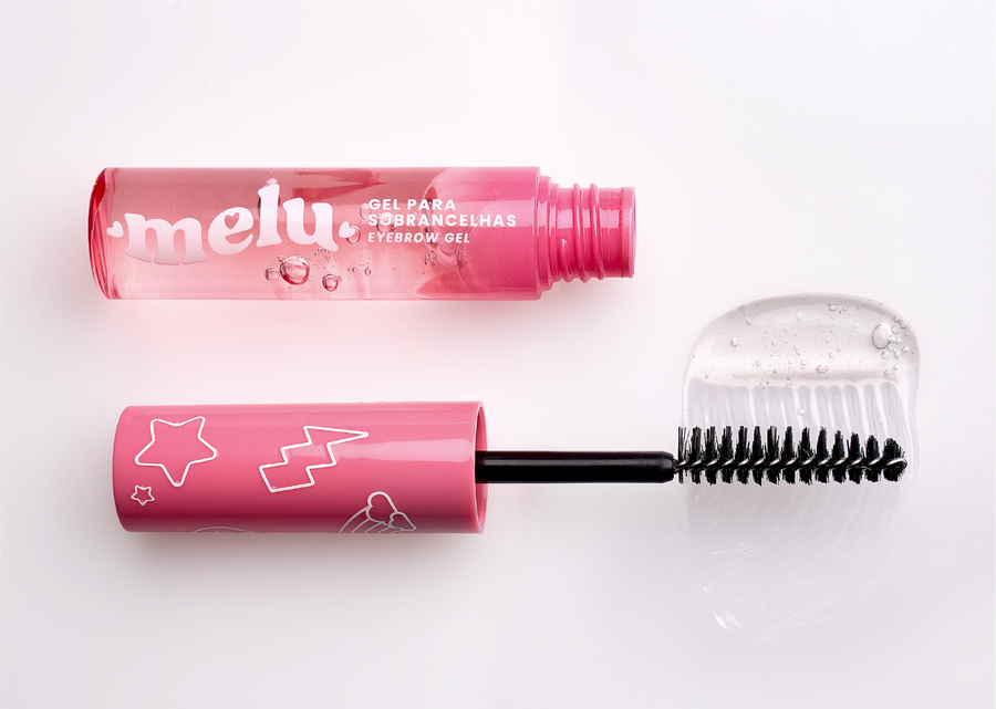 Volvió el de siempre: cejas peinadas y en su lugar. ¡Lamina en segundos con el Gel de Cejas Melu!