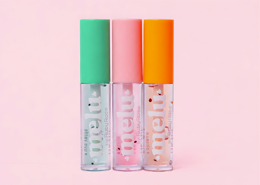Glow natural y labios jugosos, sin sensación pesada. ¡Hidrátalos con el Lip Oil Melu!