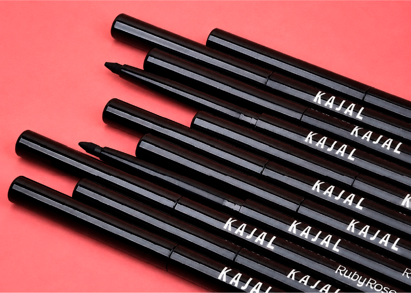 Delineados precisos, sin sacapuntas. ¡Define tu mirada con el Lápiz Retráctil Kajal!