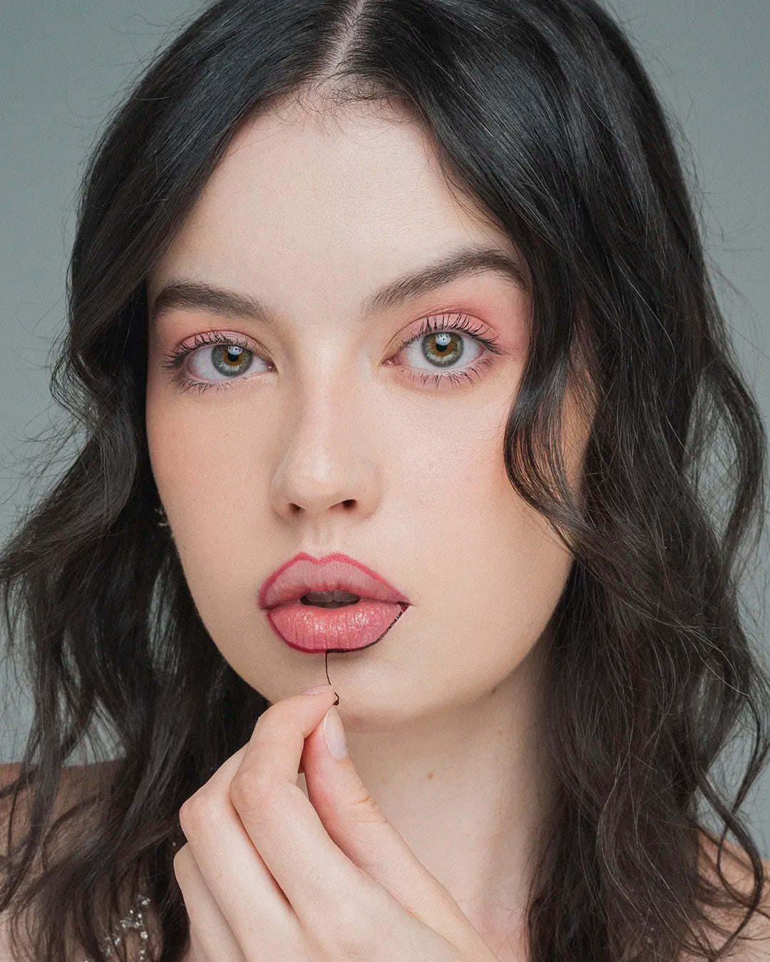 DELINEADOR DE LABIOS EFECTO TATTOO