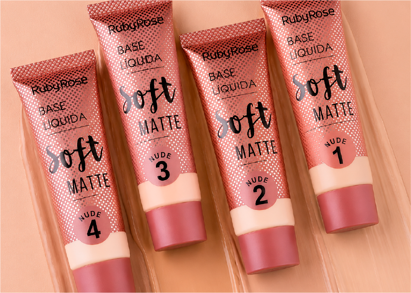 Una piel perfecta, mate y sin brillo todo el día. ¡Descubre la Base Soft Matte!